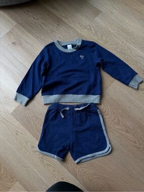 Toddler Boy Matching Set 2T | Carter’s Navy Sweatshirt & Shorts Outfit